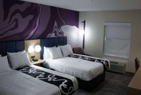 La Quinta Inn & Suites by Wyndham Memphis East - Værelse