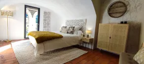 Le Mas Fraissinet - ACCES ESPACE DETENTE pour toutes les chambres sauf la suite COCON qui a son Jacuzzi privé - Rum