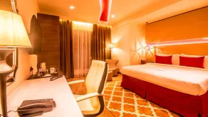 Carnelian Muscat - Airport Hotel - Room