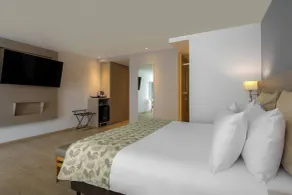 Courtyard By Marriott Santa Marta Resort - Room