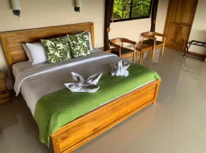 Drake Bay Greenleaf - Room