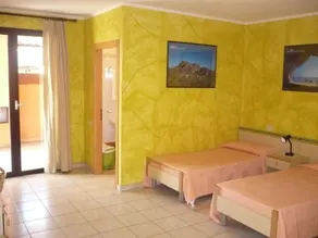 Rosa Hotel - Zimmer
