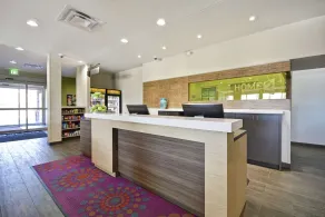 Home2 Suites by Hilton Stow - Réception