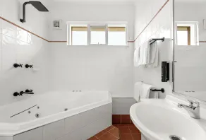 Montblu at Echo Point - Salle de bain
