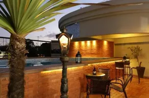 Oasis Plaza Hotel - Pool
