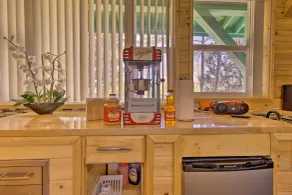 Grill, Fire Pit: Pet-Friendly Lakeside Cottage! - Innenbereich