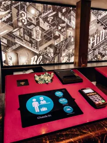Pangea Pod Hotel - Réception
