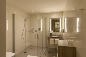 Hampton by Hilton Frankfurt Airport - Salle de bain