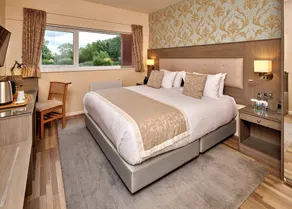 Lakehurst Park - Room