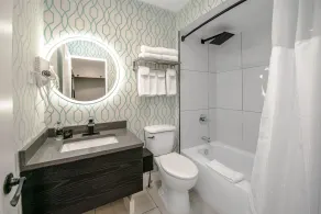 Coast Metro Vancouver Hotel - Salle de bain