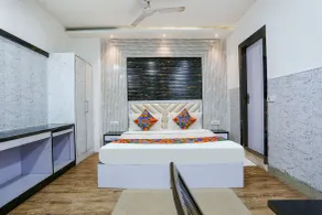 Fabhotel Spb 87 - Room