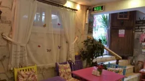Yeşim Pansiyon - Lobby sitting area