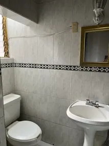 Hotel Paris - Bathroom