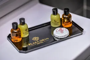 Hotel Plaza Oran - Bathroom