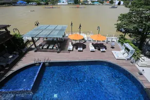 Riva Surya Bangkok - Piscine