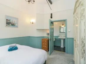 The Coach House - Room