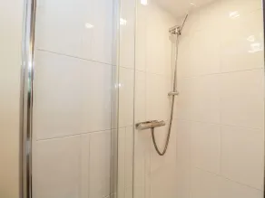 The Barn - Bathroom