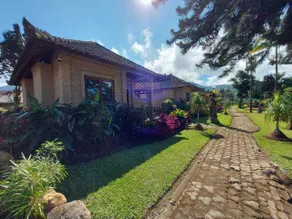 Enjung Beji Resort - Garden view