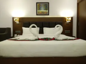 NK Grand Park Hotel - Chambre