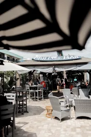 Bleu Beach Resort - Restaurant