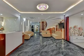 Click Hotel Narayana - Reception
