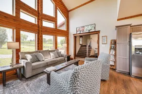 Scenic Getaway w/ Deck: 7 Mi to Mammoth Cave Park! - Interiør