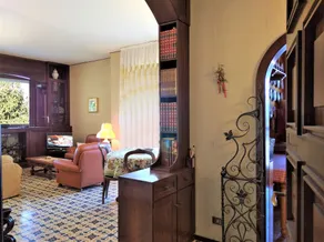 Pettirosso - Interior entrance