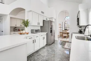 Recently Remodeled Avondale Retreat, Private Yard! - Innenbereich