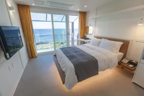 Rich Hotel - Camera