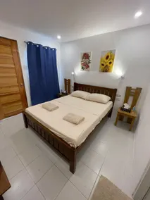 Room-Cola Inn - Chambre