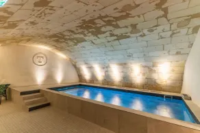 Les Trésorières - Piscine