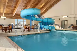 Country Inn & Suites by Radisson, Duluth North, MN - Piscine