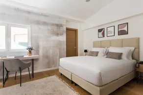 AT 41 - Room