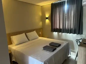 Izzy Hotel - Room