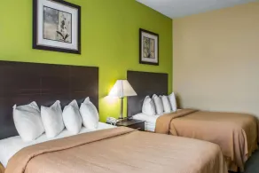 Quality Inn Litchfield Route 66 - Room