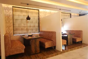 Hotel Windsor Heights ( All Rooms with Air Purifier) - Restaurang