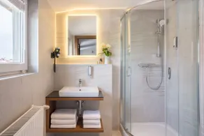 Ascot Premium Hotel - Bathroom