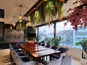L N Hotels and Resorts - Restaurant