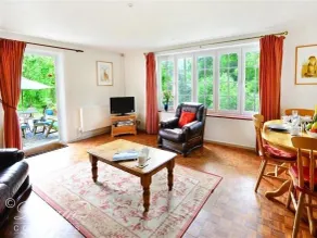 Sixpenny Cottage - Oppholdsrom