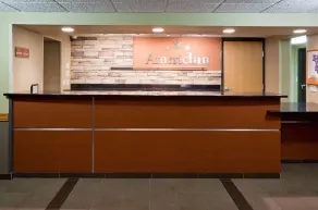 AmericInn by Wyndham Grafton - Lobby