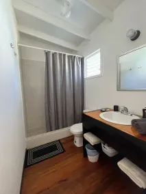 DreamCabanas - Bathroom