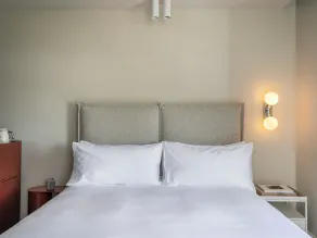 The StandardX, Melbourne - Room