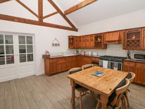 Barnfields Holiday Cottage - Private kitchen