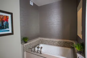 Hotel Alex Johnson Rapid City, Curio Collection by Hilton - Badrum