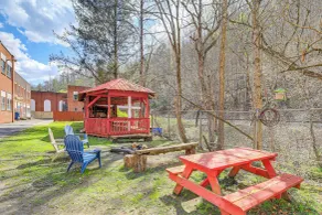 Warrior Trail Access! Converted Schoolhouse Suite - Interiör
