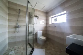 Antonio Garden Hotel - Bathroom