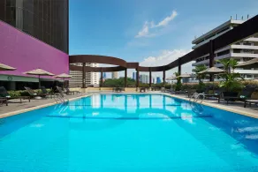 Holiday Inn Singapore Atrium by IHG - Piscina