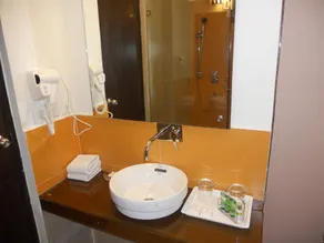 Hotel Aquamarine - Bathroom