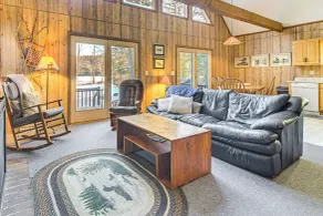 Private Lakefront & Boat Launch! Maine Family Home - Interiør