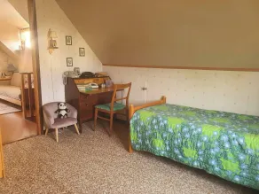 Villa w Open Fireplace and big Plot 5 min From the sea - Rum